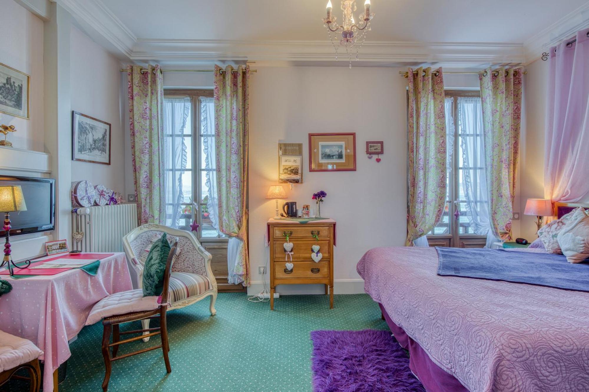 Hotel Les Cygnes Évian-les-Bains Zewnętrze zdjęcie