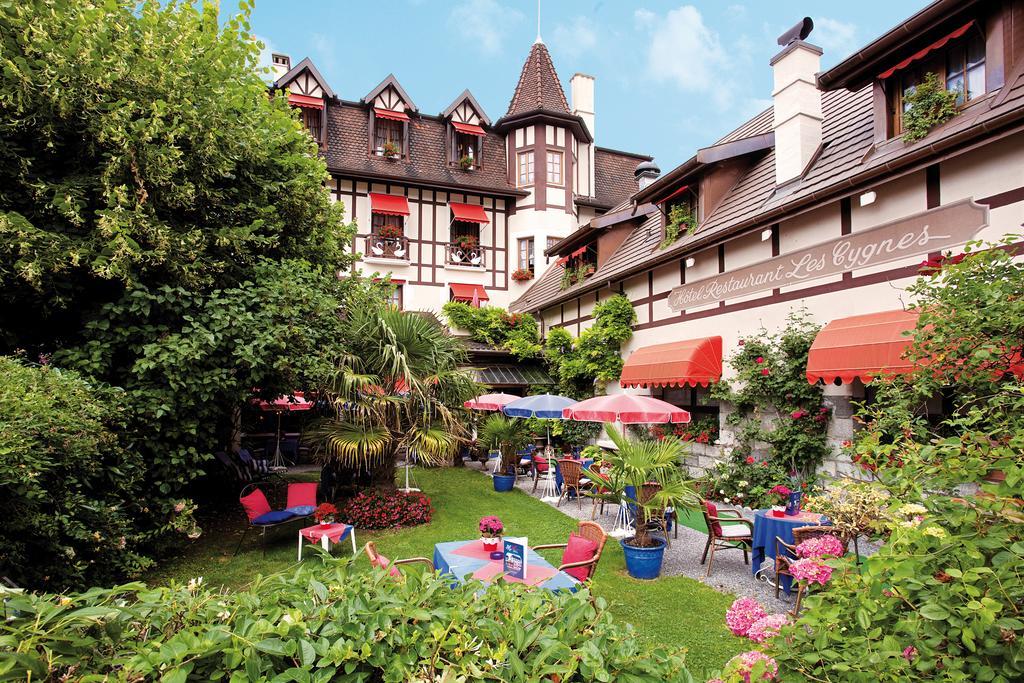 Hotel Les Cygnes Évian-les-Bains Zewnętrze zdjęcie