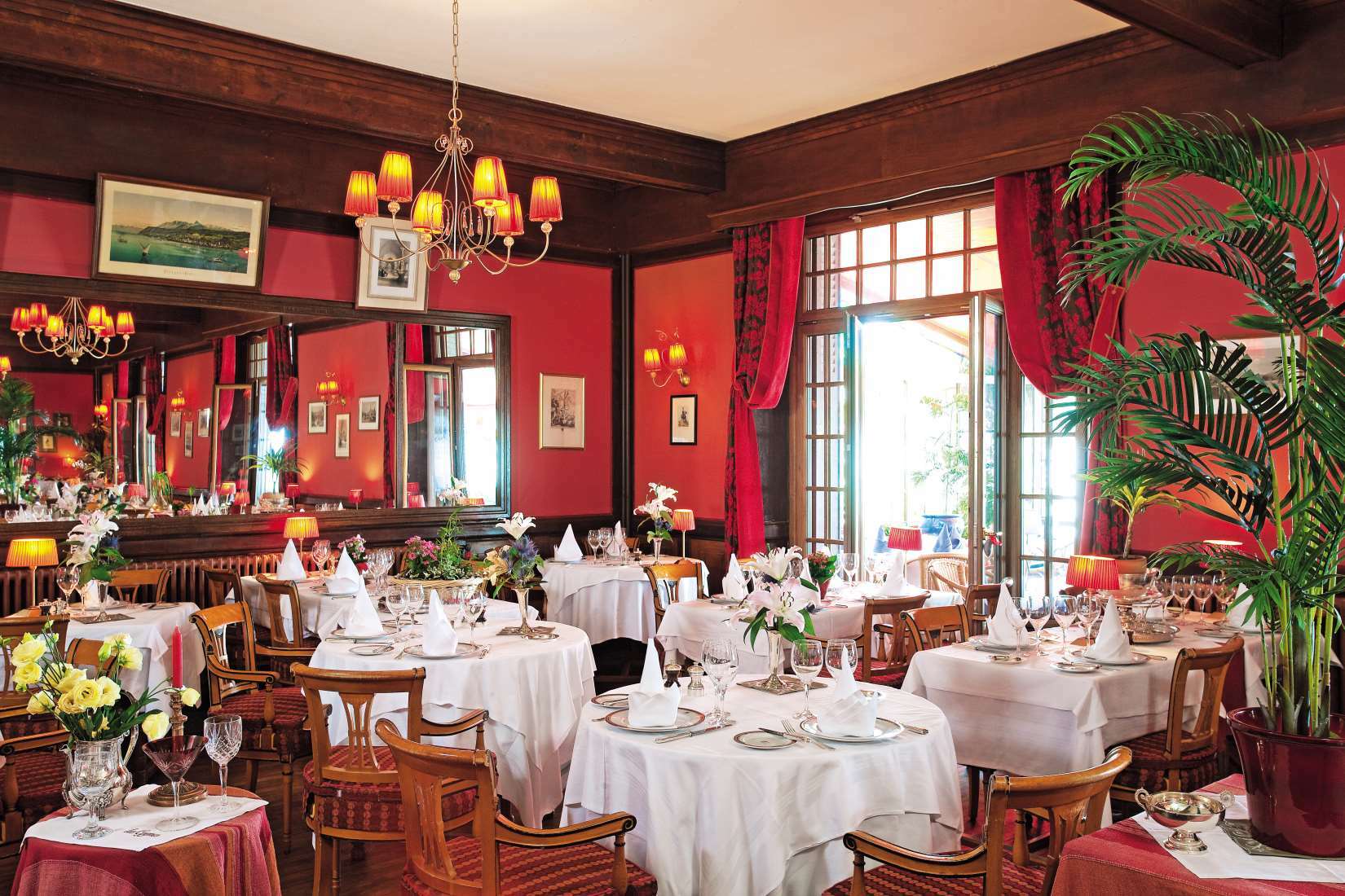 Hotel Les Cygnes Évian-les-Bains Zewnętrze zdjęcie